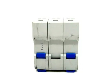NEW FERRAZ SHAWMUT US3J31 FUSE HOLDER