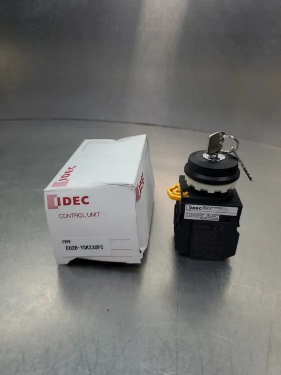 Used IDEC _UNKNOWN_ Relays & Switches South Carolina US | Palmetto Automation #1163557