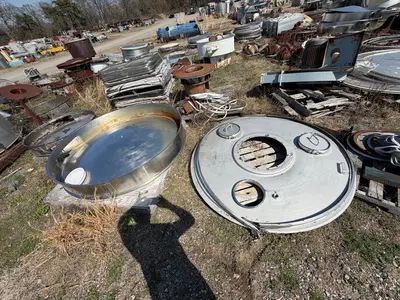 USED SWECO 72"