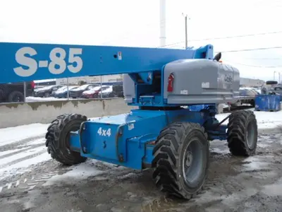 USED 2021 Genie S-85