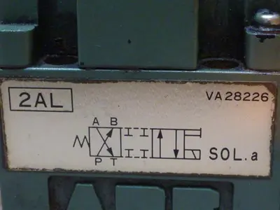 USED VICKERS DG4V-3-2AL-M-P2-B-7-50