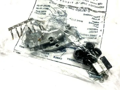 D9RCTKPC | AMP  Shielded Crimp Snap Kit - New
