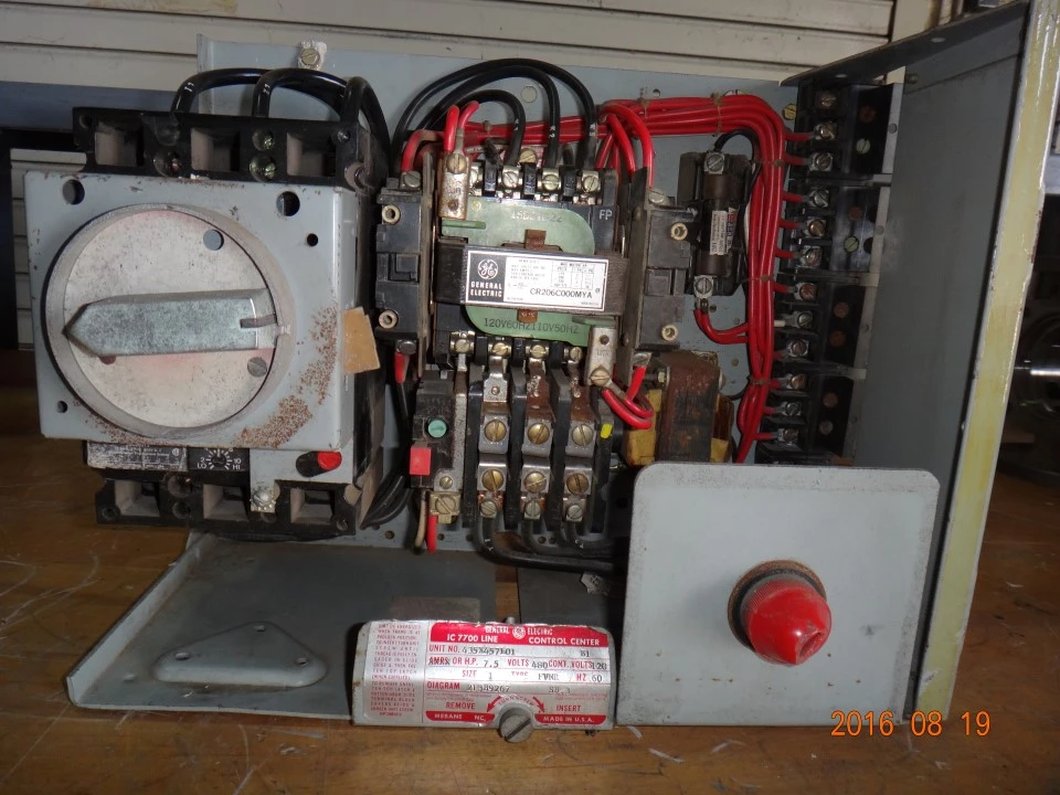 General Electric IC7700 size 1 Motor Control Center Bucket