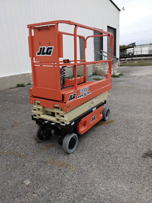 USED 2016 JLG 1930ES