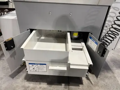 2010 HAAS OM-2A Vertical Machining Centers | Toolquip, Inc. (16)