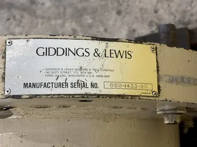 50 TAPER GIDDINGS & LEWIS RIGHT ANGLE BORING HEAD: STOCK #23584