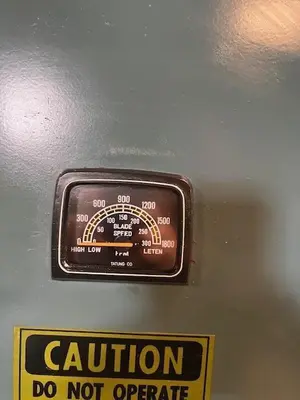 Leten Vertical Band Saw Model DCM-5, 20" Throat