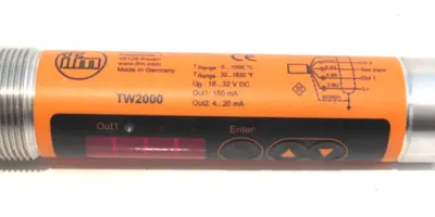NEW IFM EFECTOR TW2000 TEMPERATURE SENSOR W/E35066 & E35065