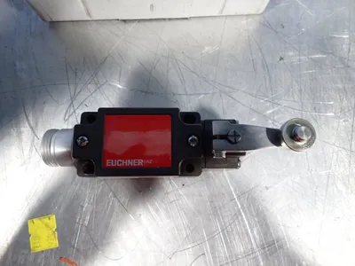 Used EUCHNER NZ1HS3131E8C 400147 Relays & Switches Ohio US | HGR 24 #911337