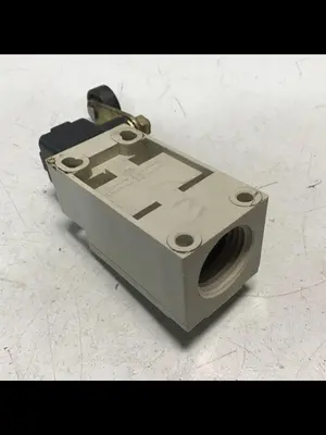 USED OMRON D4D-2120