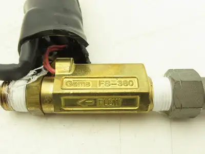 Gems Sensor 168432 FS-380 Liquid Flow Switch 3/8"NPT  New Take-Off