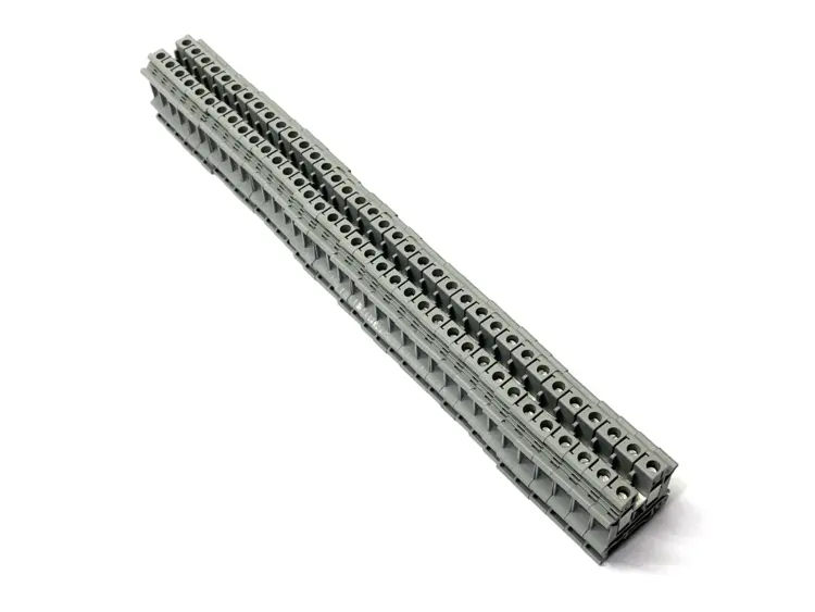 Used PHOENIX CONTACT UK 10 N, 3005073 Terminal Blocks | Maverick Industrial Sales #1112333