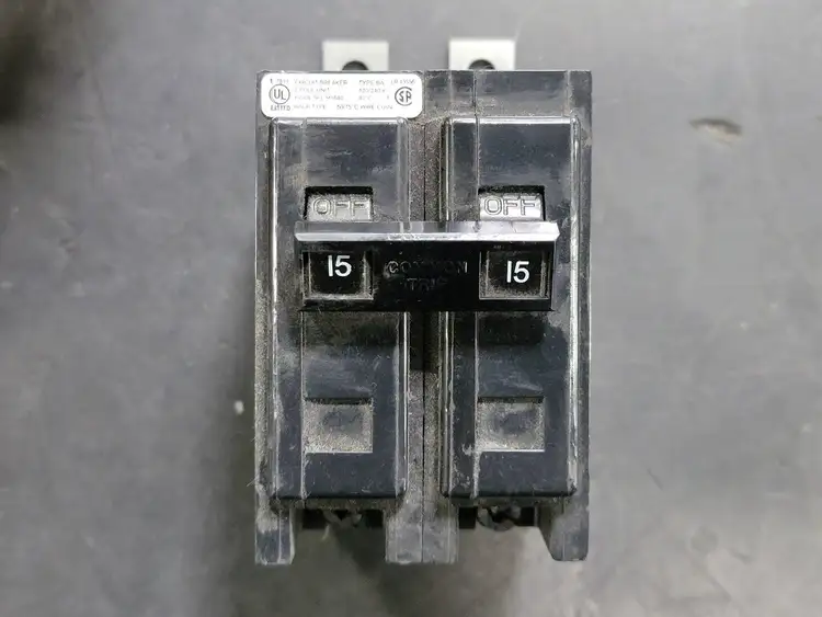 New | in-Stock CUTLER-HAMMER BA215 Switchgears British Columbia CA | Lenmark #241899