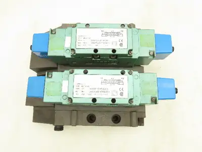 Numatics 134BB515MP00061 Directional Control Solenoid Valve Pneumatic Lot of 2
