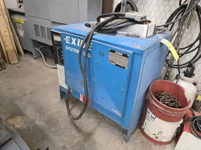 Used _UNKNOWN_ _UNKNOWN_ 3-Wheel Sit down Electric Counterbalance Forklifts Texas US | IRS Auction #1326025