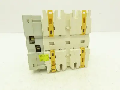 Socomec Fuserbloc J30A Through Door Fusible Disconnect Switch