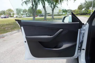 Used 2022 TESLA MODEL Y SUVs Florida US | Truck and Van Outlet #1509246