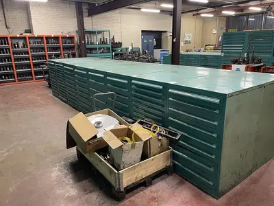 USED ZM TOOLSHOP FOR HEAVY DUTY MACHINING