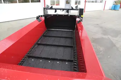 New | in-Stock 2025 FARMCO 80P Manure Spreaders Pennsylvania US | Zimmerman Farm Service #1410407