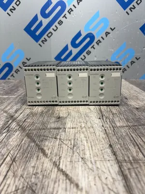 SIEMENS 3TK2806-0BB4 Electrical/PLC/Automation | ESS Industrial Equipment Sales (2)