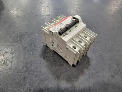 NEW ABB S203UP-K25A