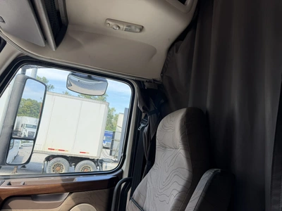 Used 2015 VOLVO VNVNL Conventional trucks Indiana US | Miedema Asset Management Group #1414652