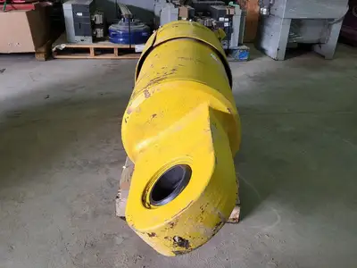 USED KOMATSU EH9423