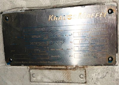 Krauss-Maffei SZ 92 2-stage pusher centrifuge, 316SS.