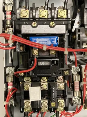 USED ALLEN BRADLEY 2112B-BDB-6P-17-24R-41-111 Q