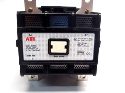 Used ABB W5 Welding Contactor 250A 2P 110VAC 50/60 HZ 1NO/1 Relays & Switches Michigan US | Maverick Industrial Sales #1401818