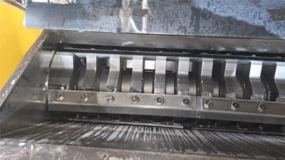 USED TRIA 120/49