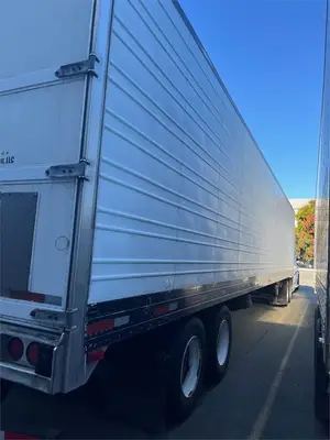 USED 2013 FREIGHTLINER CASCADIA 125