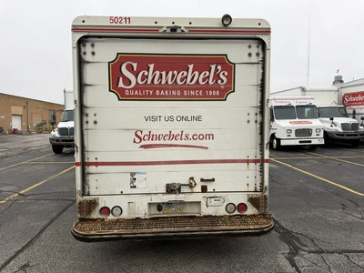 Used 2011 FREIGHTLINER BREAD TRUCK Box trucks Ohio US | Miedema Asset Management Group #1577895