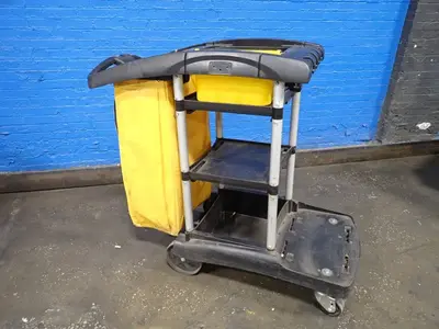 Rubbermaid Janitor Cart