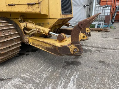 USED CATERPILLAR 953
