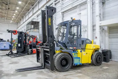 New | in-Stock 2025 HOIST PV300 Internal Combustion Forklifts: Pneumatic Tire Illinois US | Forklift Exchange #1274473