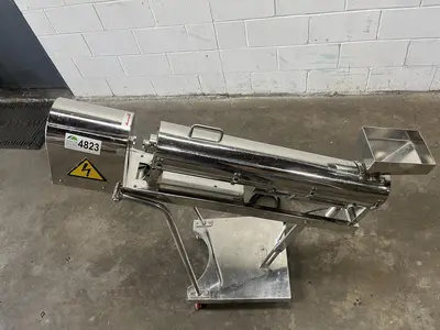 Tablet Deduster