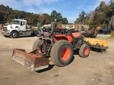 Used 2010 KUBOTA MX4700F Tractors & Trailers Florida US | Proxy Equipment #1377780