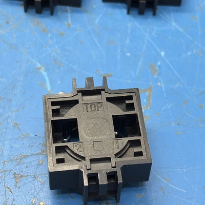 New | in-Stock IDEC HW-CB2C Miscellaneous MRO Indiana US | J&J Industrial Supply #1295480