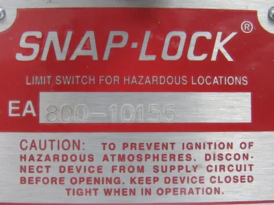 NEW NAMCO EA800-10155 SNAP LOCK LIMIT SWITCH EA80010155
