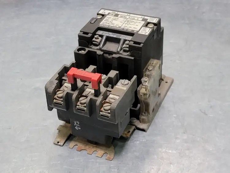 Used SQUARE D 8536SBG2V02S Switchgears British Columbia CA | Lenmark #243542