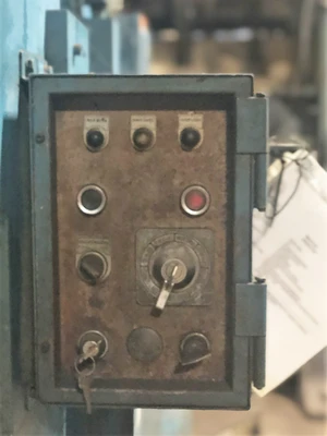 USED 1973 AIDA PRESSES AIDA PC-15(2) PRESS