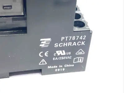 Schrack PT570024 Miniature Power Relay 6A 24VDC 4PDT & PT78742 Base LOT OF 2 - Used