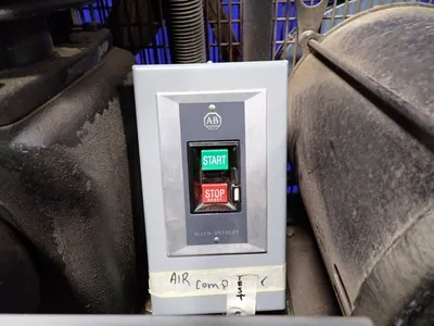 USED 2002 SPEEDAIRE 1WD61