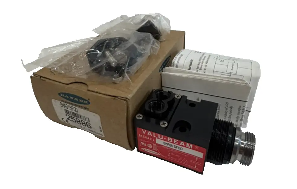 NEW BANNER ENGINEERING SMA915FQD VALU-BEAM PHOTOELECTRIC SENSOR 25886