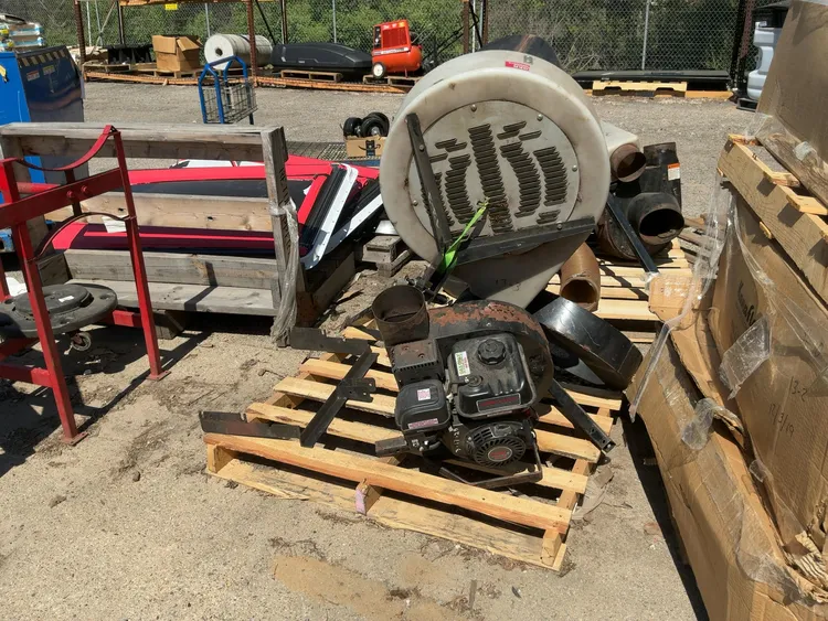 Used PREDATOR ENGINES 212CC All-Terrain Litter Vacuum Michigan US | Miedema Asset Management Group #1180694