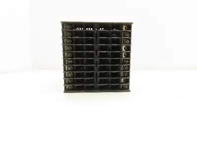 Yokogawa UT350-00 Controller LED Display 100-240VAC 20VA S4