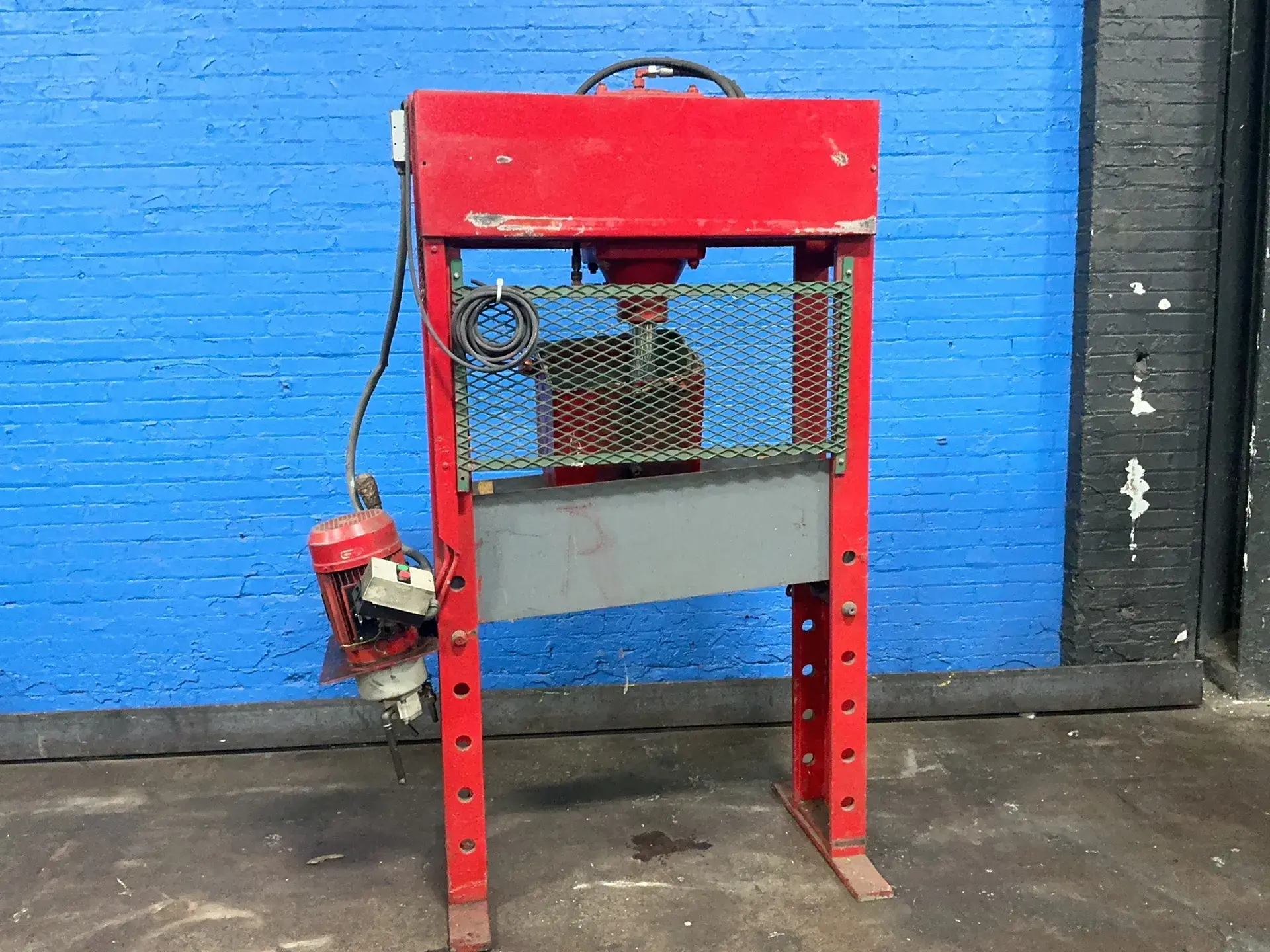 Used 1998 STENHOJ 5000994 H-Frame Presses Ohio US | HGR 24 #1251115