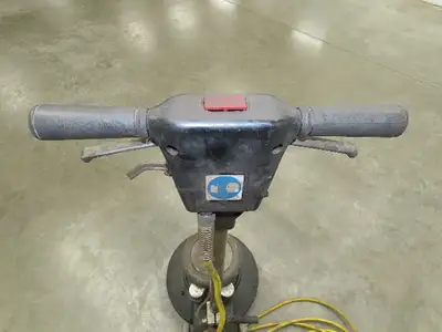 Used DAYTON _UNKNOWN_ High Speed Burnishers Indiana US | Arrow Industrial #1368338