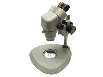 LX 23700 | Luxo  LX Stereo Zoom Binocular Microscope 0.7-4.5 With Stand - Used